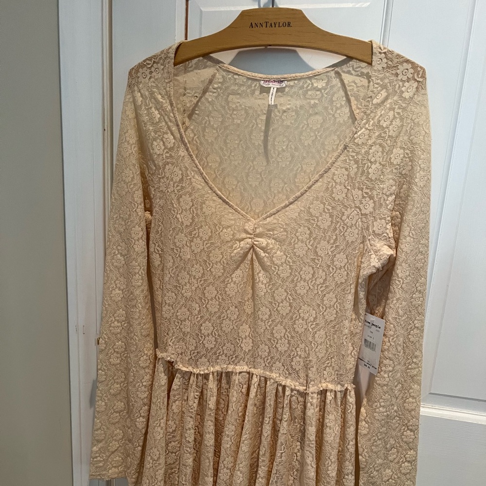FREE PEOPLE BRAND NEW LACE INTIMATES